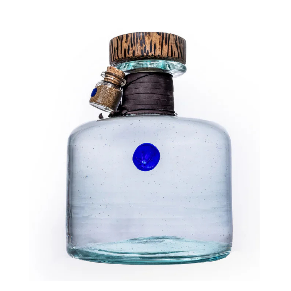 Procera Blue Dot African Juniper 750 ml - Captain Caskwell