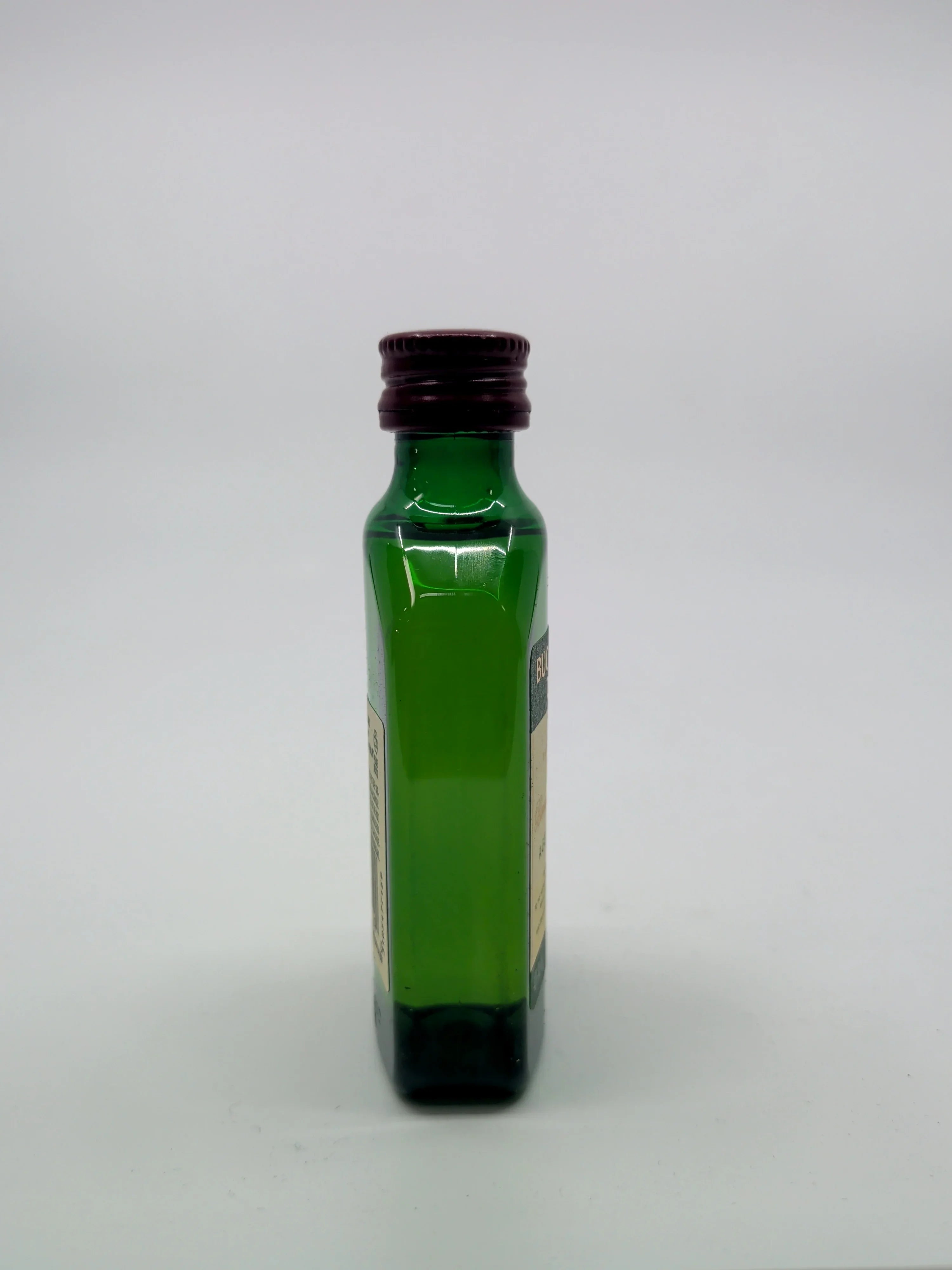 gid://shopify/Product/9356056166645