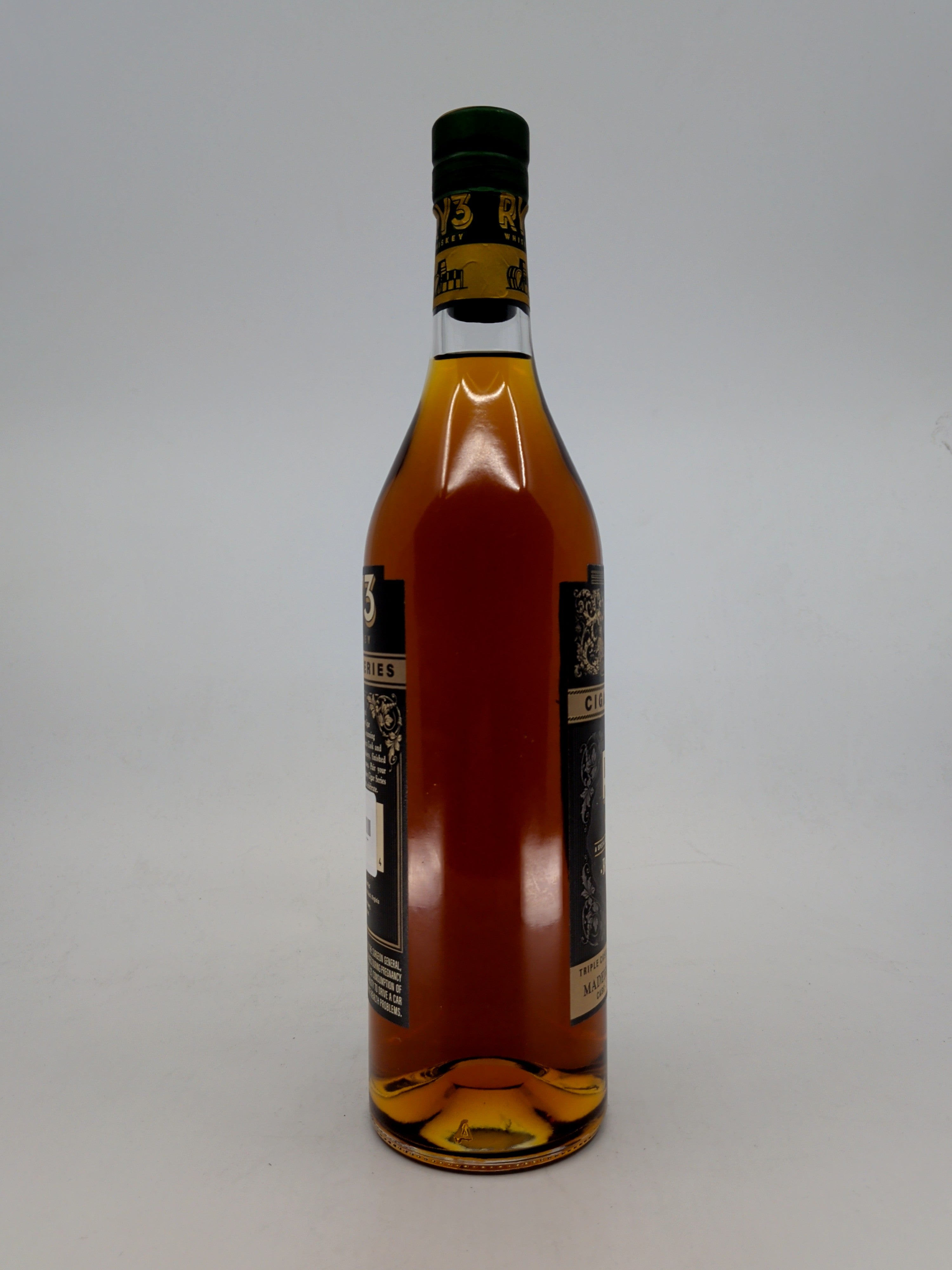RY3 Cigar Series No. I French Oak Staves 750ml