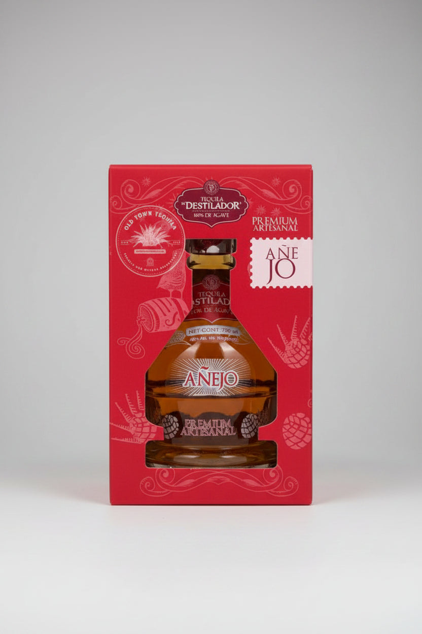 El Destilador Premium Artesanal Anejo 750ml