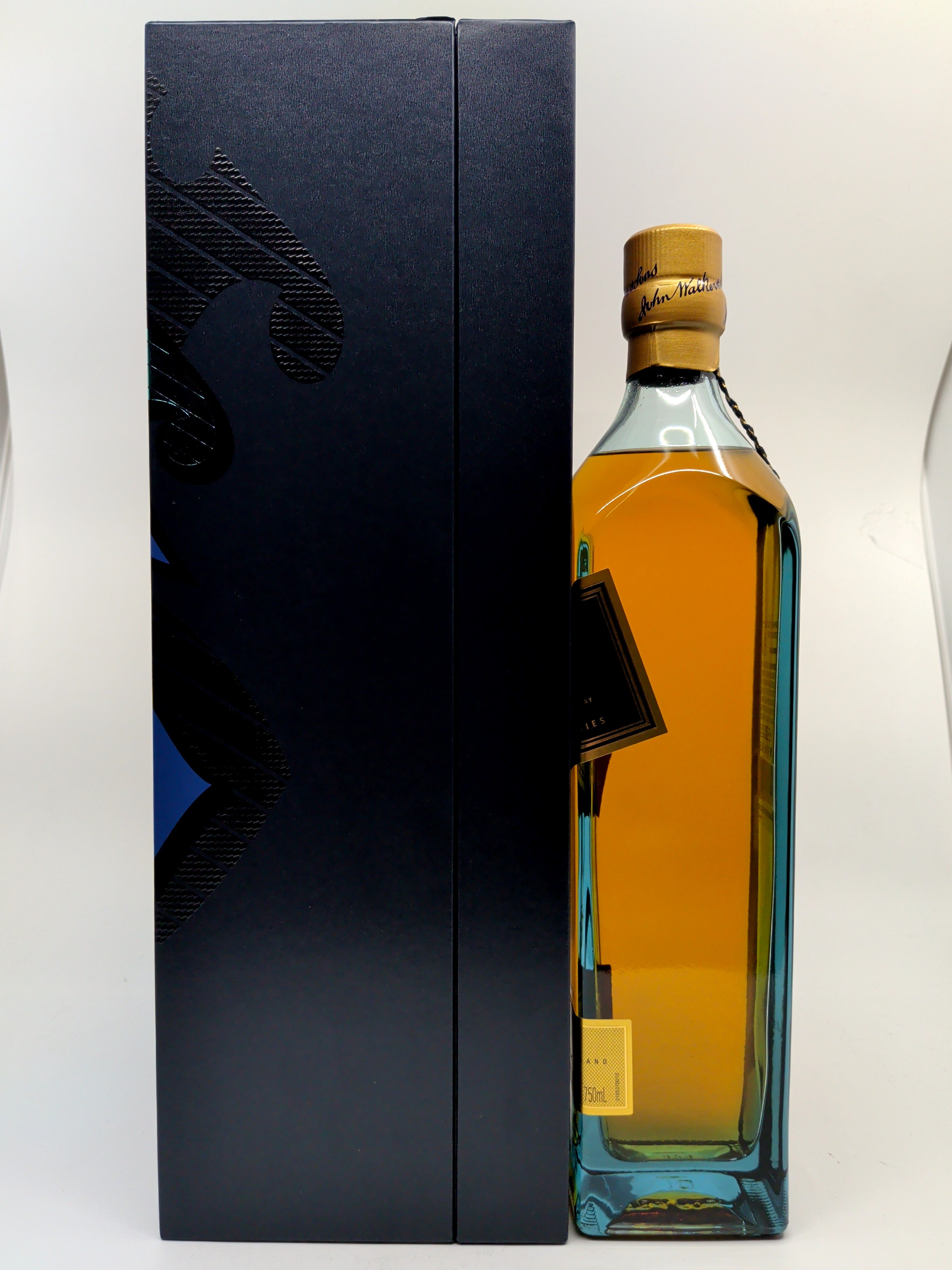 Johnnie Walker Blue Label /w gift set 750 ml