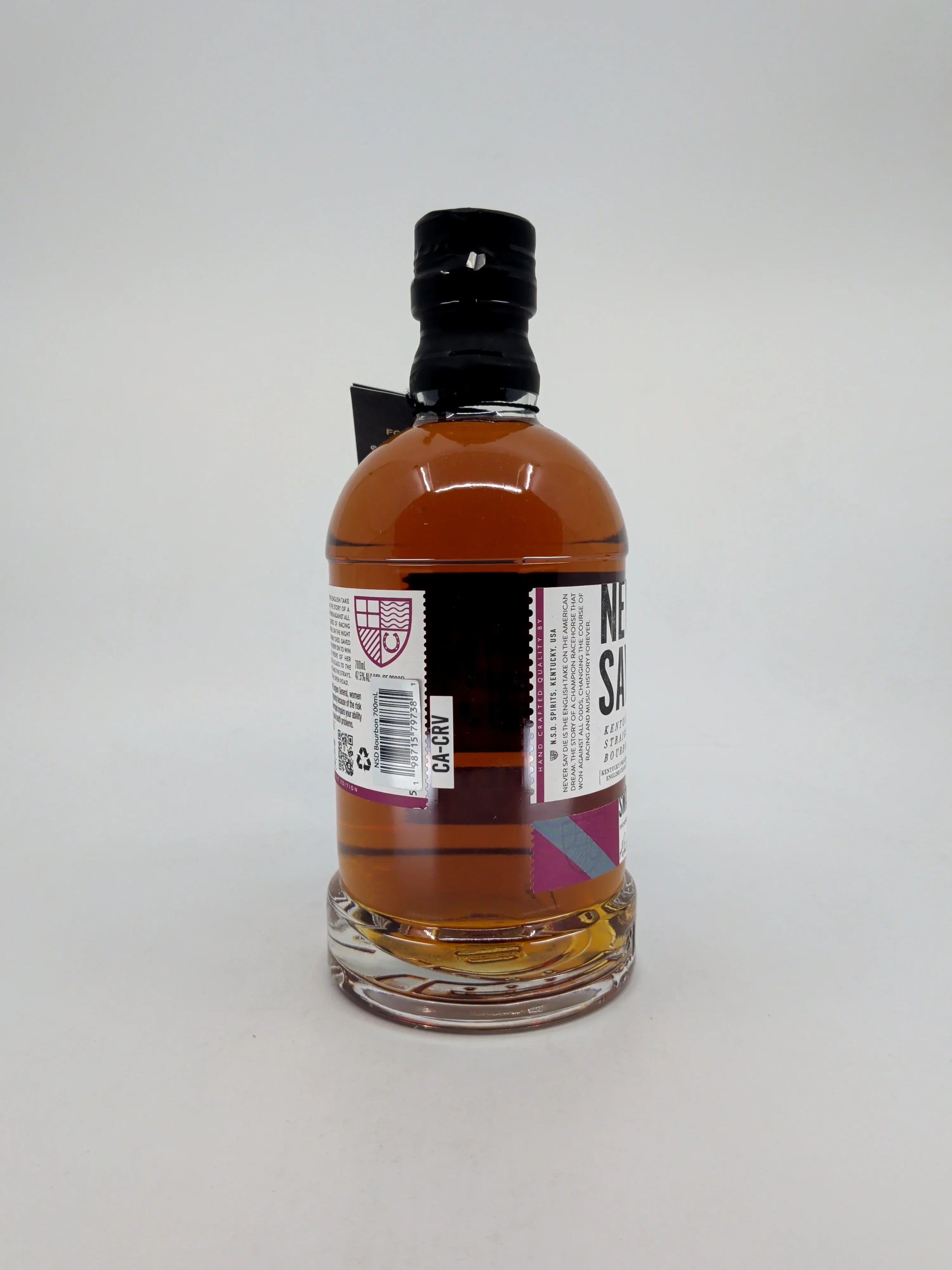 Never Say Die Barrel strengh whiskey750ml 6 year 700ml