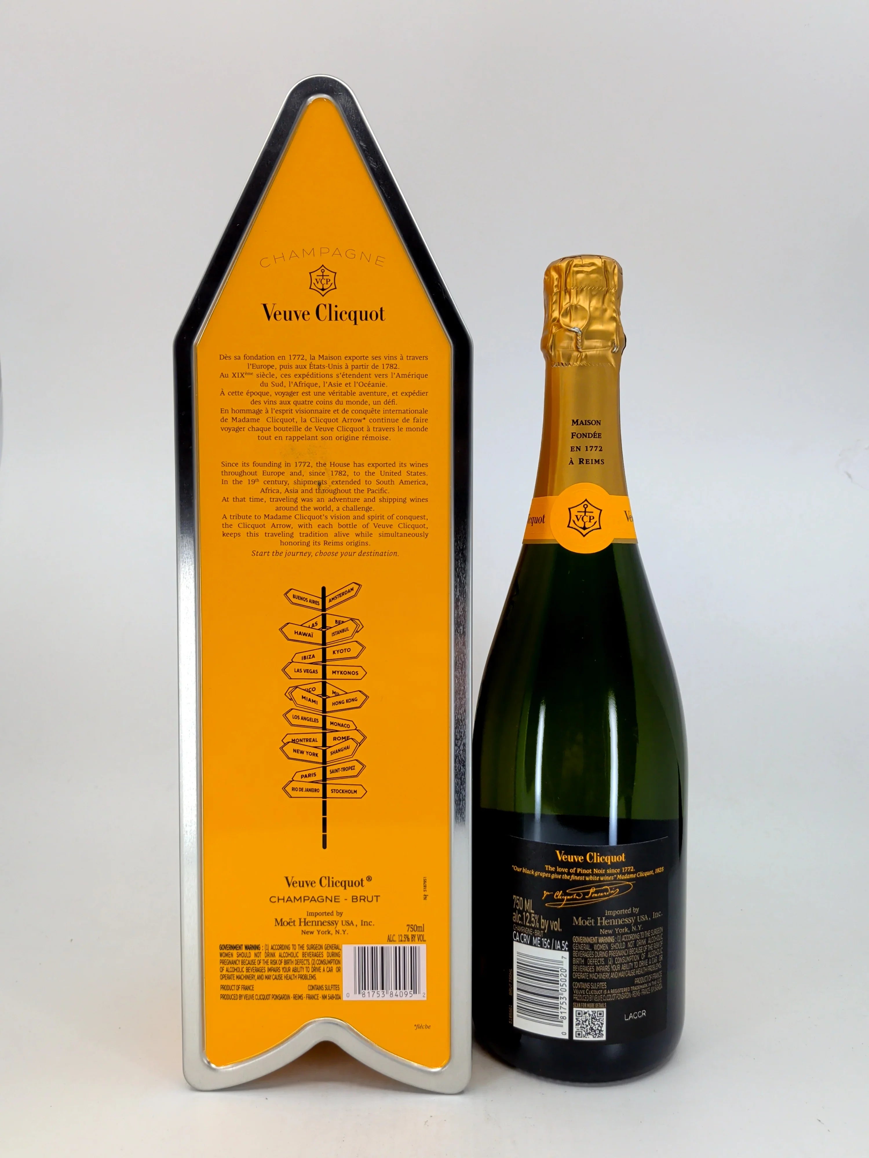 Veuve Clicquot Arrowhead Case San Diego 750 ml