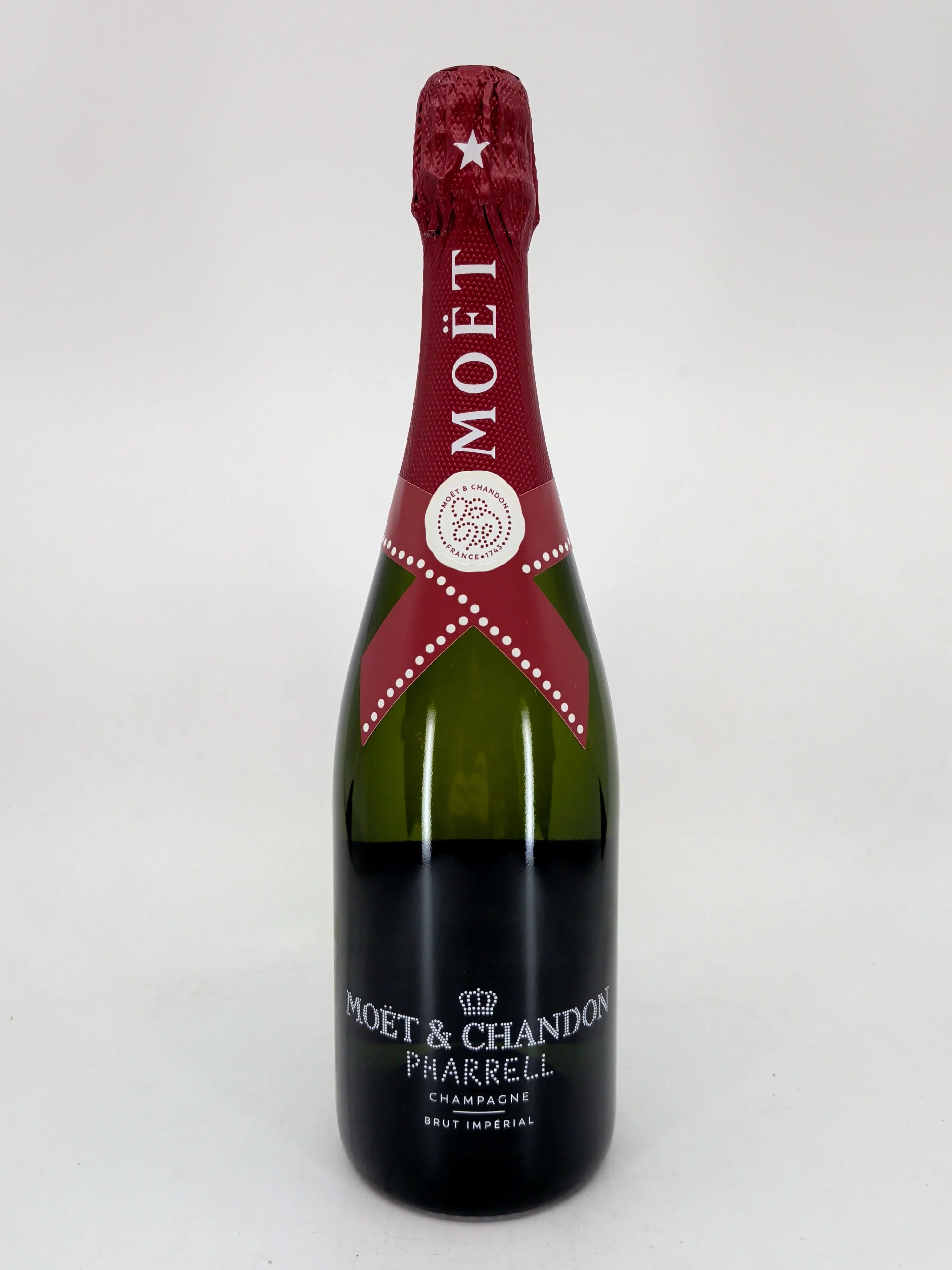 Moet & Chandon Pharrell 750 ML